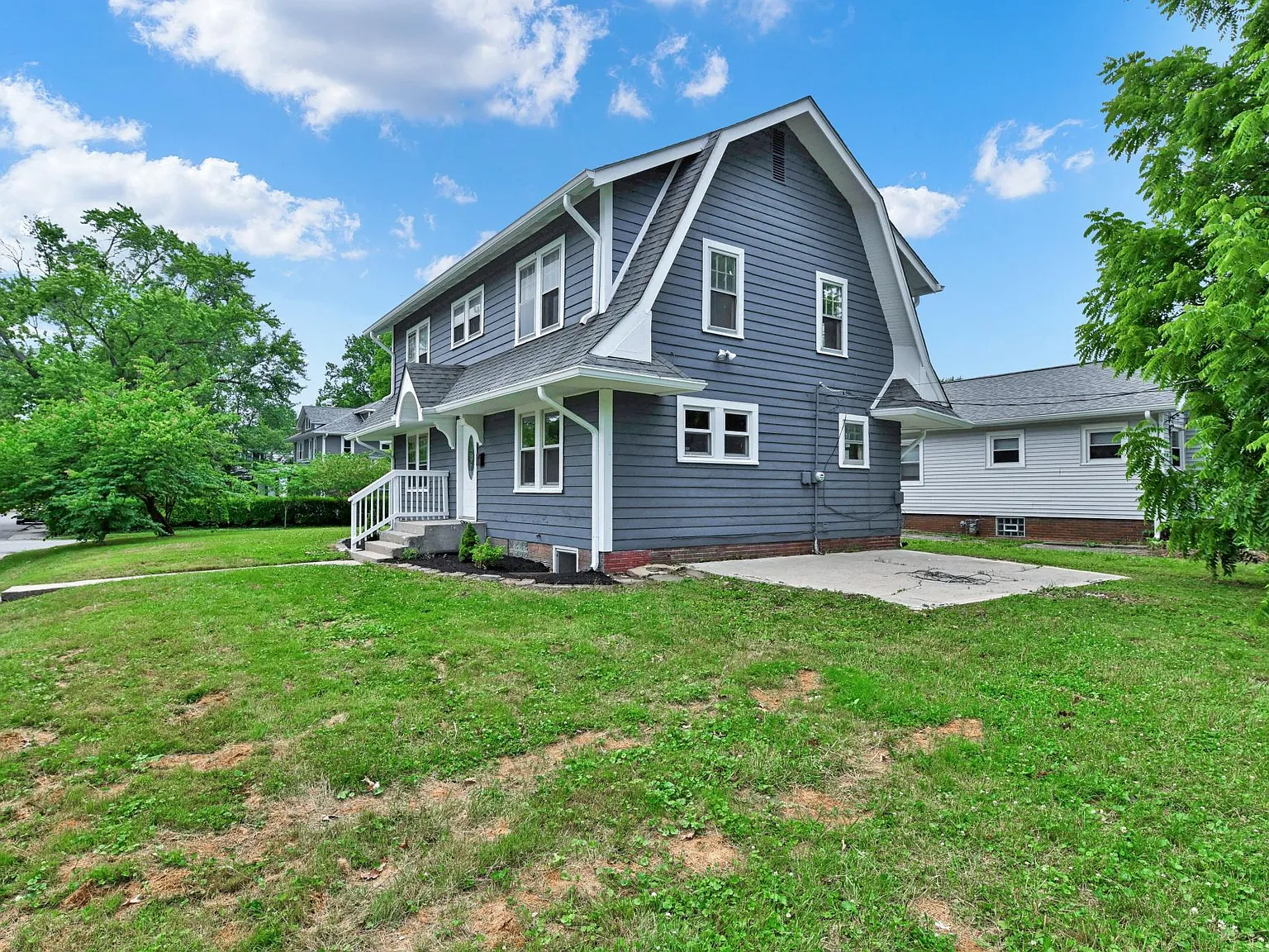 4302 Cornelius Avenue — Photo 2