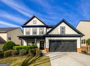 1711 Stoney Chase Dr, Lawrenceville, GA 30044