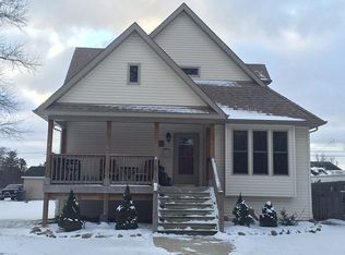 333 Michigan St, Porter, IN 46304