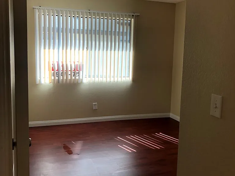 1186 E Lugonia Ave — Photo 8