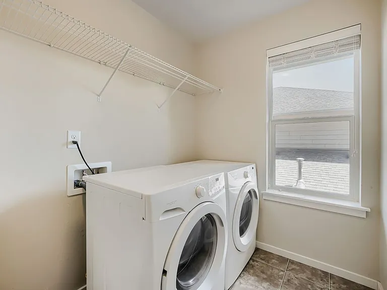 3812 NE 23rd Pl — Photo 20