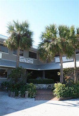 1st image of 3712 N Roosevelt Blvd