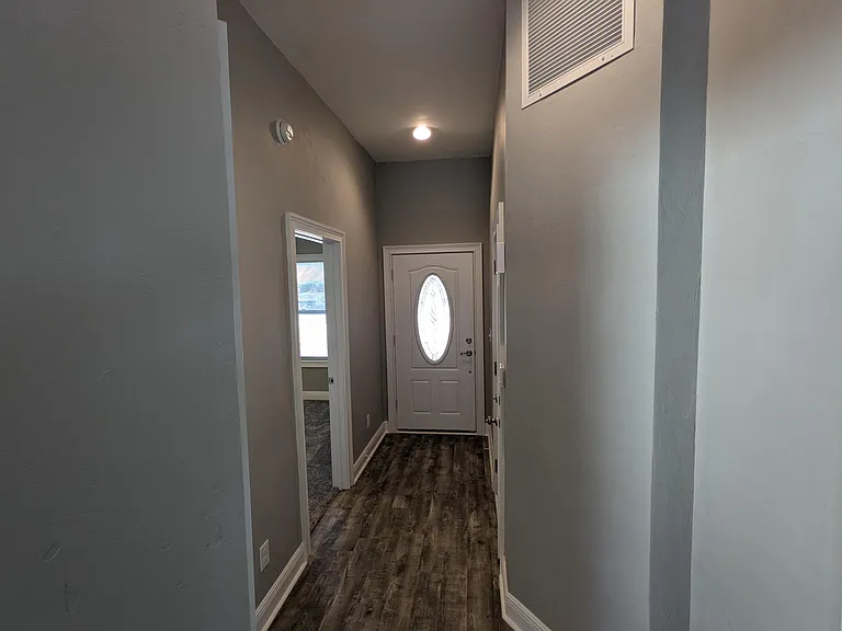 2238 Holton St — Photo 6