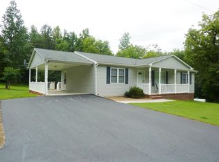 1963 Ridgecrest Dr, Danville, VA 24540