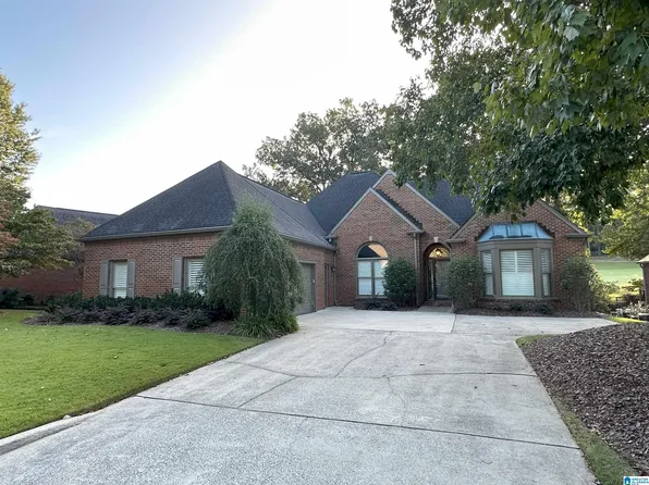 2032 Glen Eagle Ln, Birmingham, AL 35242