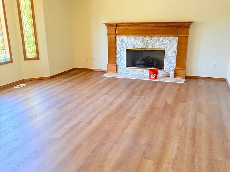 SE Foster Rd — Photo 2