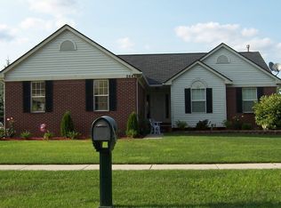 2045 Barclay Ave, Shelby Township, MI 48317