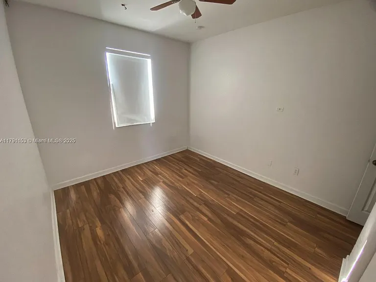 9283 SW 219th St — Photo 9