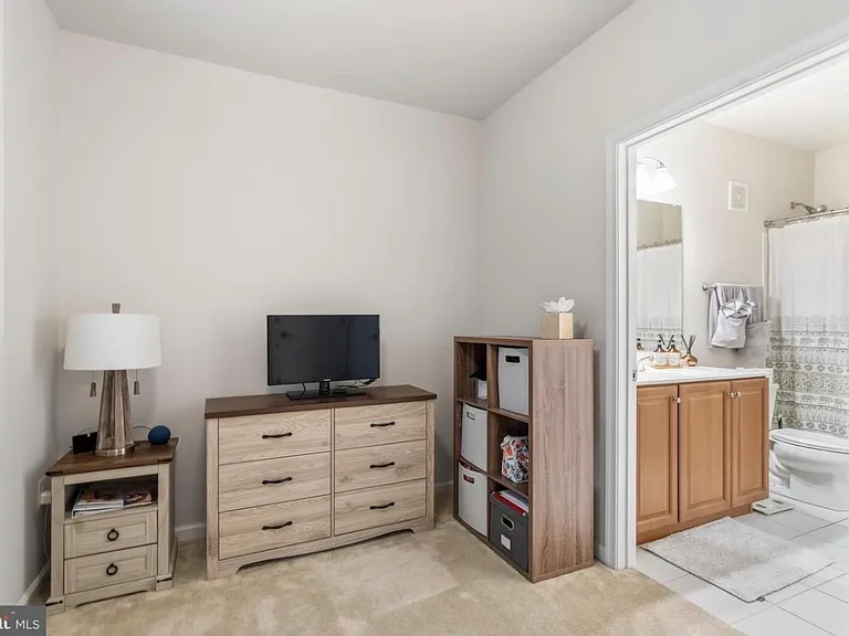 23255 Milltown Knoll Sq #111 — Photo 12