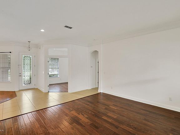 5th image of 1109 Westfield Way