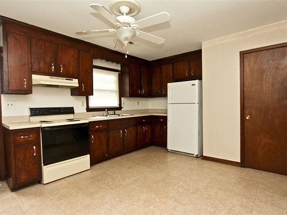 5th image of 212 N Beech Ave