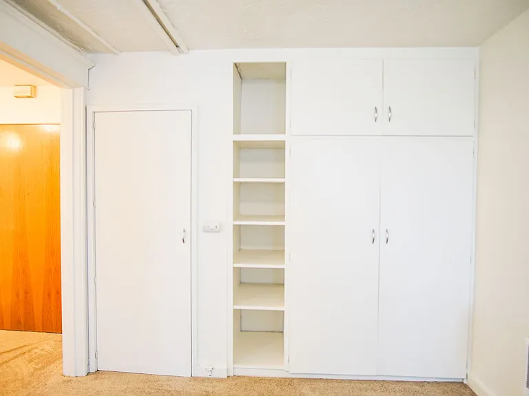 1532 NE 14th Ave #10 — Photo 5
