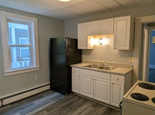 83 W Housatonic St #2B, Pittsfield, MA 01201