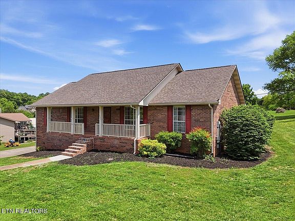 2nd image of 3106 Mint Rd