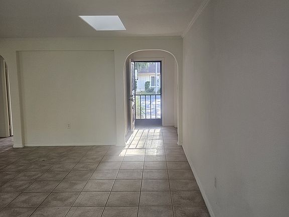 5th image of 3189 Via Buena Vis Unit A