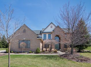 3893 May Center Rd, Lake Orion, MI 48360