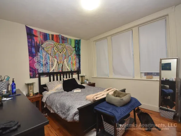 99 Brainerd Rd, Allston, MA