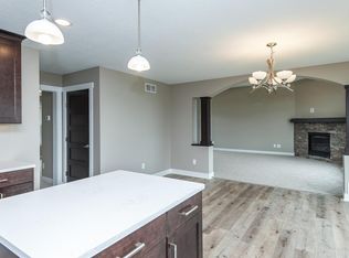 4109 Genevieve Ln NW, Rochester, MN 55901