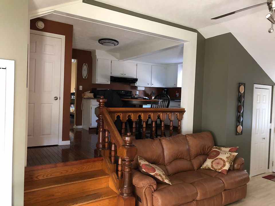 1st image of 22 Gibson Ct