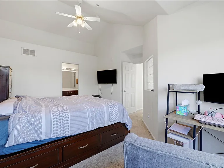 1509 S Florence Ct #215 — Photo 16