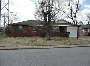 810 Gwenn St, Springdale, AR 72762