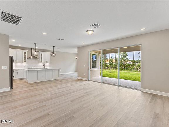4th image of 3128 Firethorn Cir