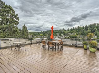 9951 Lake Washington Blvd NE APT 37, Bellevue, WA