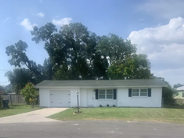 1027 32nd Ave E, Bradenton, FL 34208