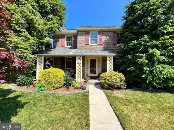145 W Plumstead Ave, Lansdowne, PA 19050