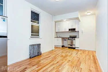 Rented by Mdrn Residential