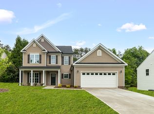 212 Oakmont Ct, King, NC 27021