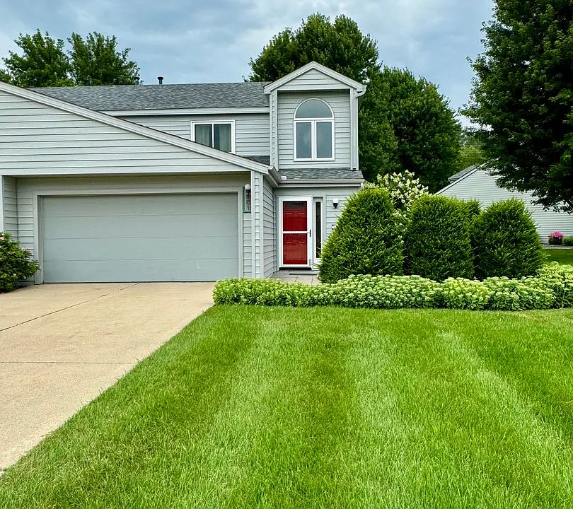 4851 Tee Ct SW