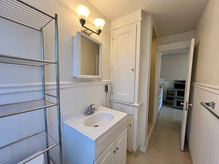 285 Baxter St #1F — Photo 15