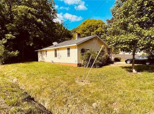 988 Mable St SW, Mableton, GA 30126