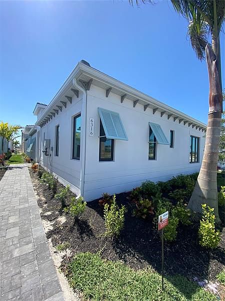1st image of 6316 Pigeon Plum Way