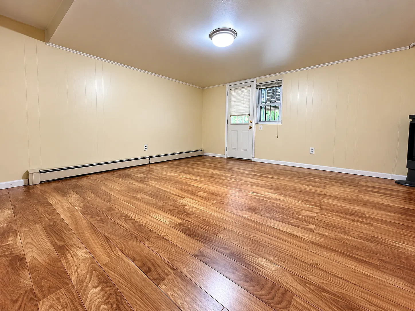 1607 Stadium Avenue — Photo 1