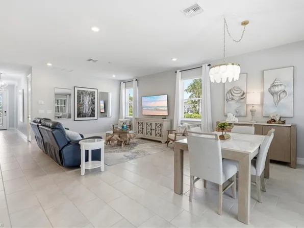 28056 Seasons Tide AVE, BONITA SPRINGS, FL 34135