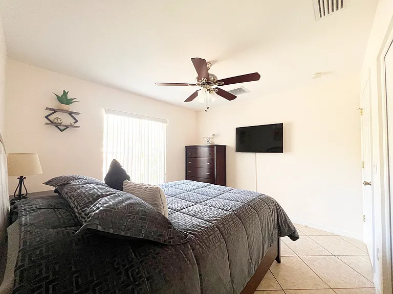 2727 Cherokee St — Photo 30