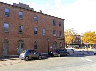 2 Liberty St #3L, Salisbury, MA 01952