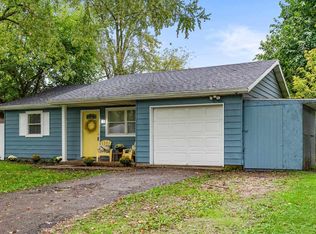 2003 E 15th St, Muncie, IN 47302