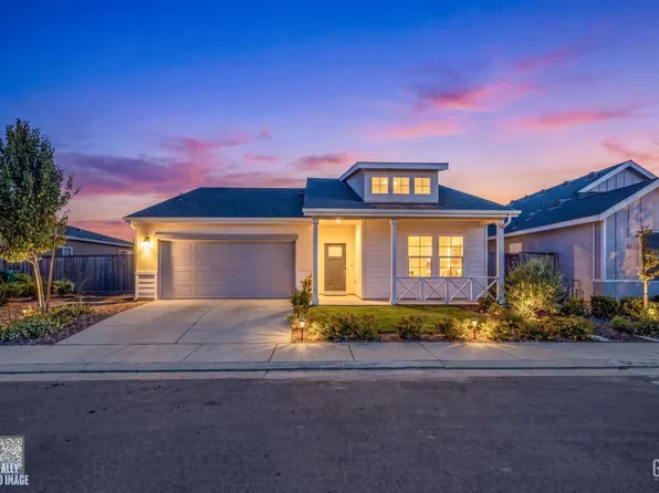 9805 Amberdale Way, Shafter, CA 93263