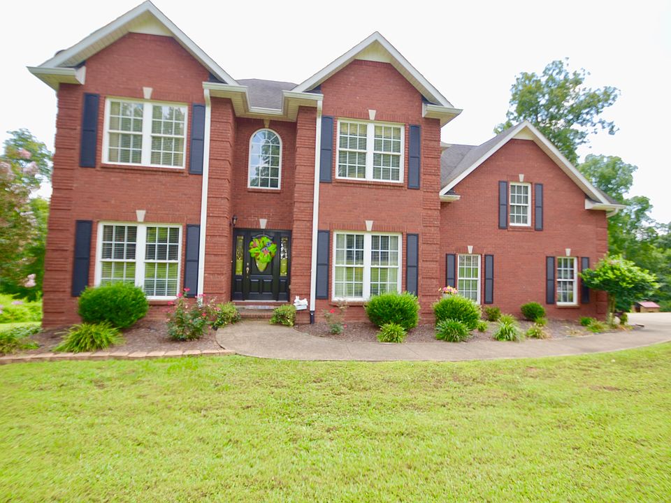 MAGNIFICENT HOME CLOSE TO 