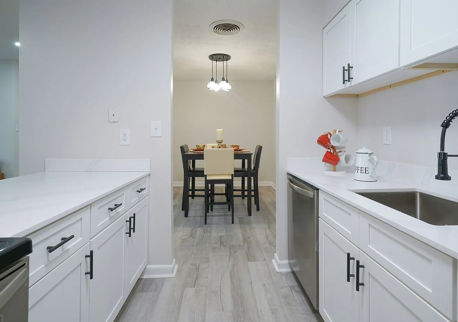Dwell @ 750 — Photo 3