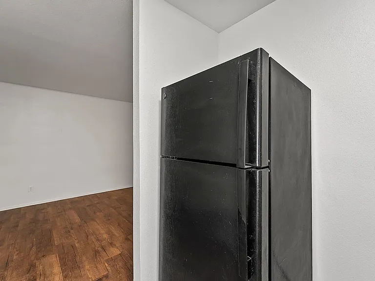 Metro Apartments At Bethalto — Photo 15
