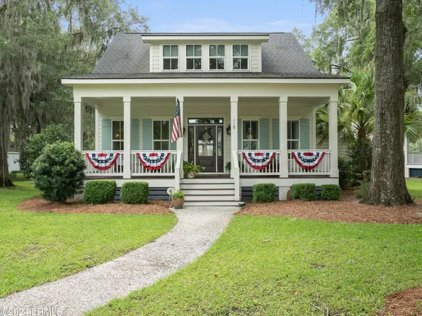 118 Coosaw Club Dr, Beaufort, SC 29907