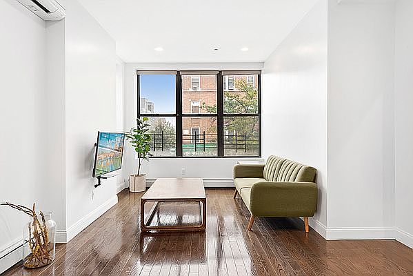 1st image of 44-45 21st St #3R