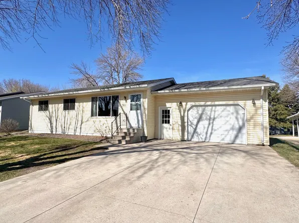 502 Hudson Ave, Marshall, MN 56258