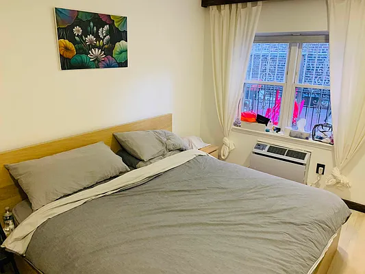 Rented by Voro New York | media 25