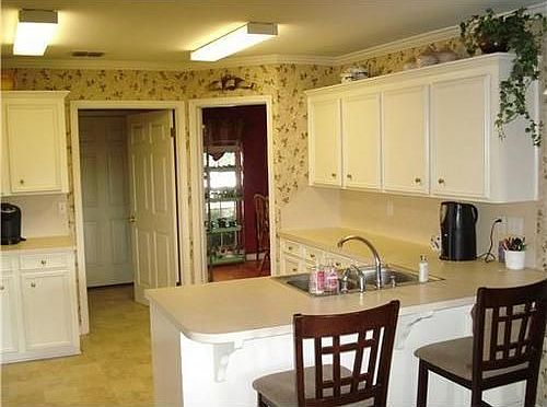 5th image of 10520 Plum Creek Dr