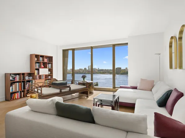 500 West 18th Street image 1 of 15